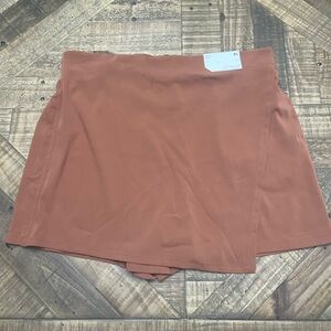 STYLUS High-Rise Wrap Skort in Rust
